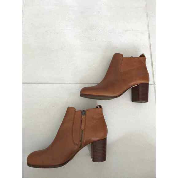 Talbots Leather Side Zip Ankle Booties Boots - Picture 6 of 12